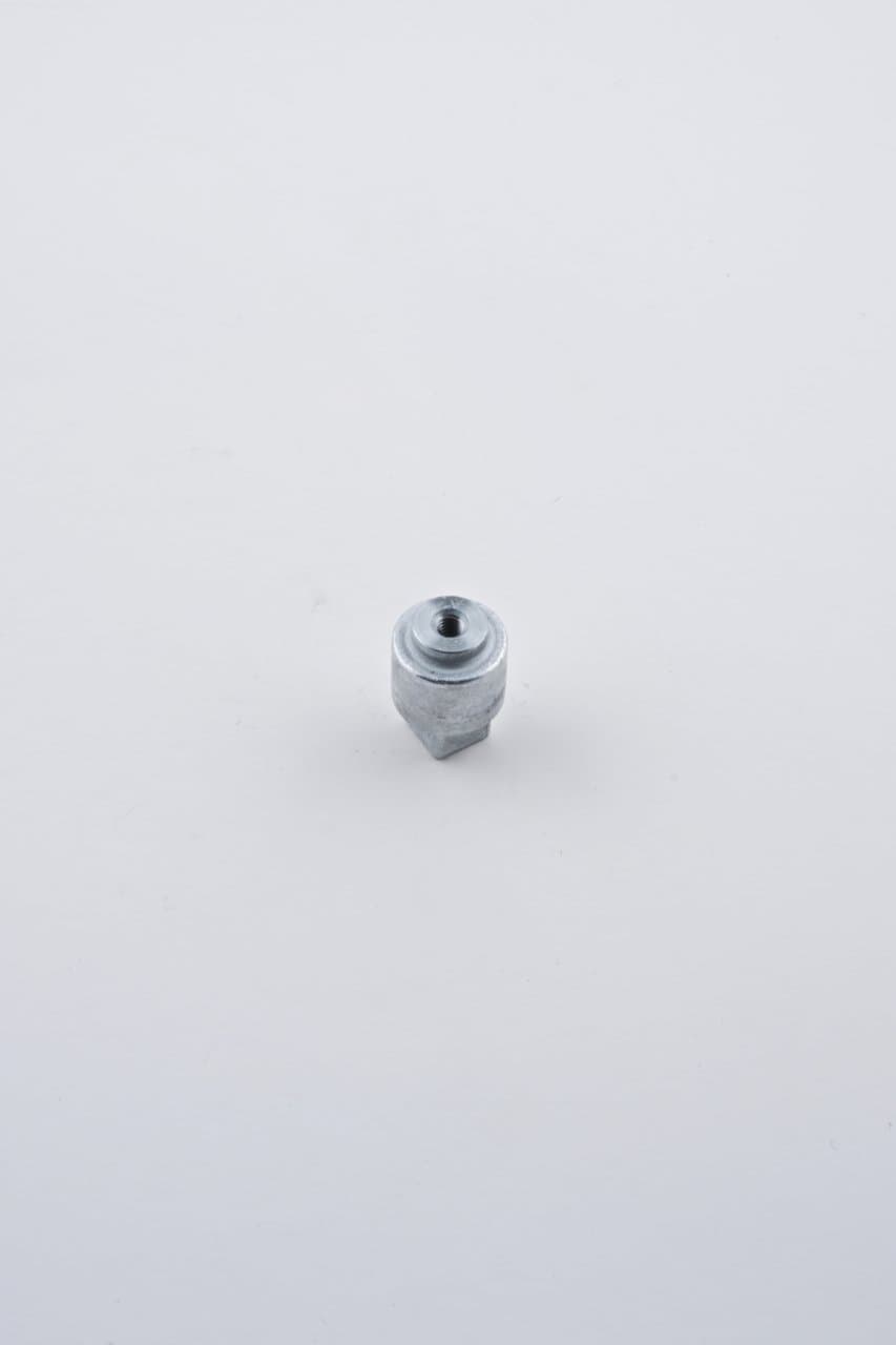 Yamaha F100 F115 F200 F225 F80 F90 Cylinder Crankcase Anode - 67F-11325-00-00 — product photograph