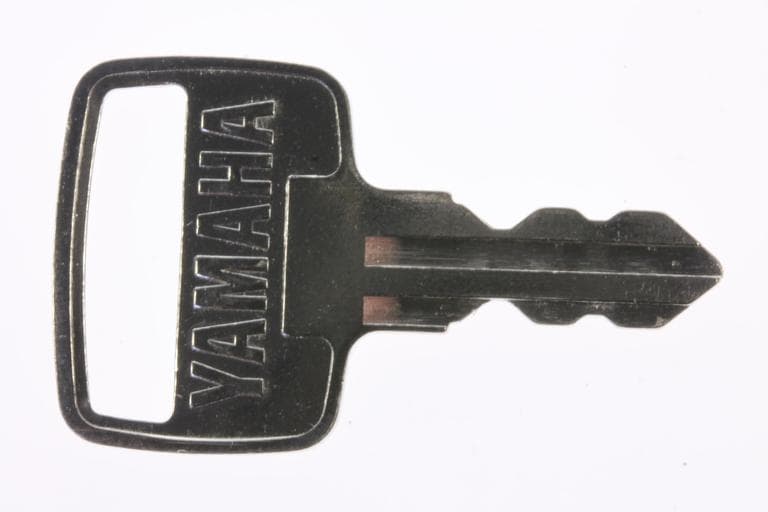 Yamaha - Ignition Key - 800 Series - 833 - 90890-56021-00 — product photograph