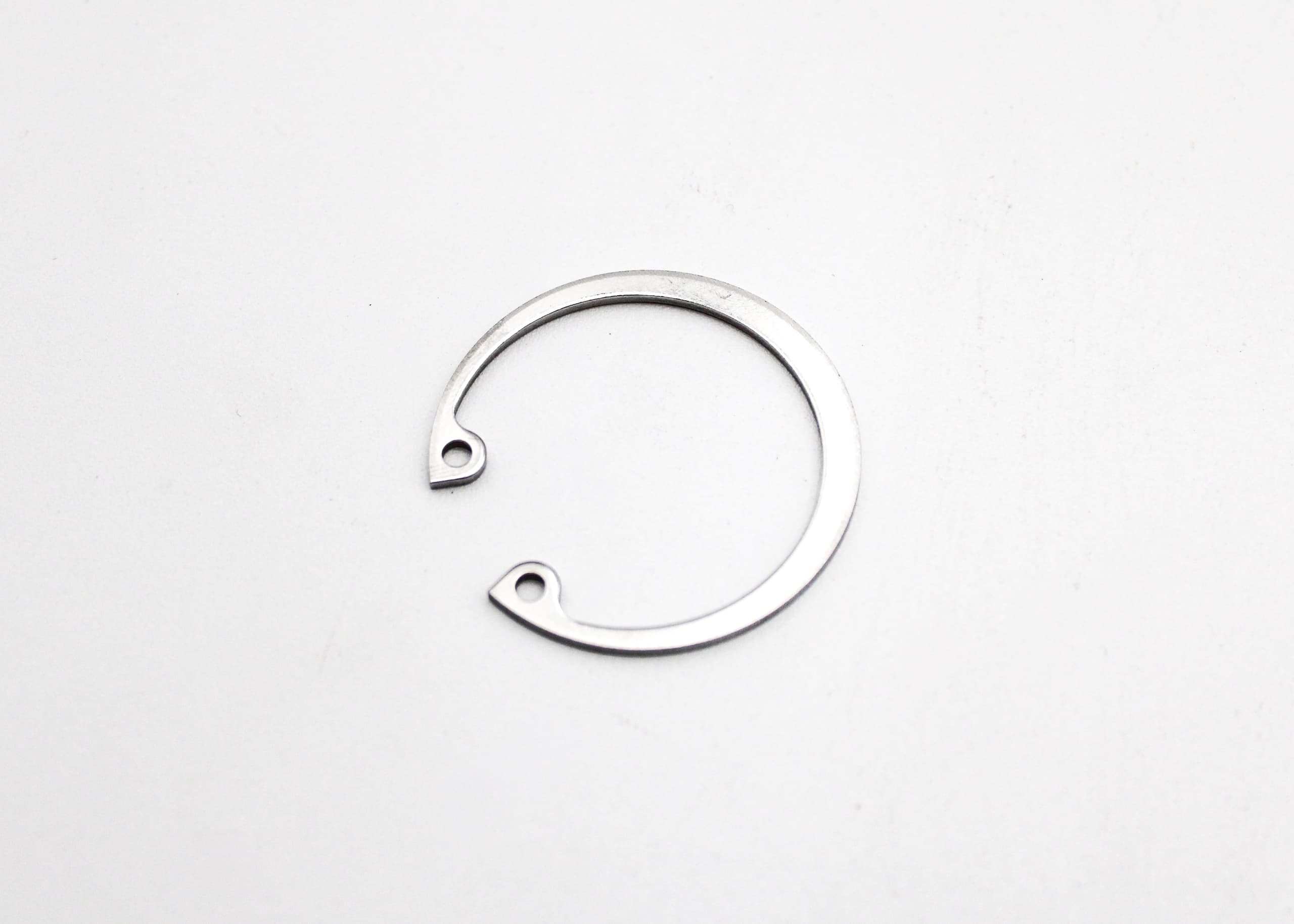 Yamaha - Circlip,r-type - 93420-36M01-00 — product photograph